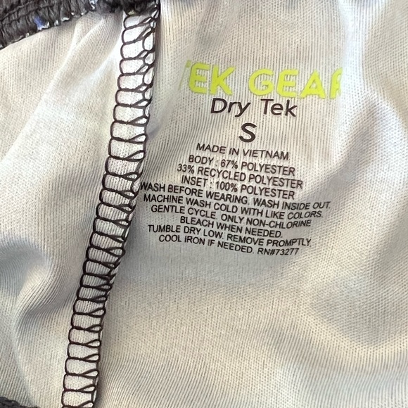 🆕 Tek Gear size small printed Dry Tek Shorts - Picture 4 of 7